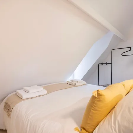 Semesterbostad Bagatelle Avec Jardin Et Piscine Chauffee *