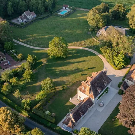 Bagatelle Avec Jardin Et Piscine Chauffee